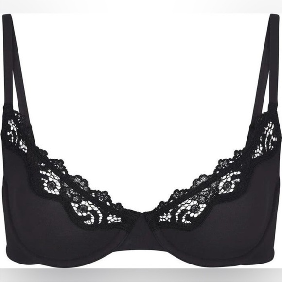 SKIMS Scoop Underwire Bra - Picture 2 of 8